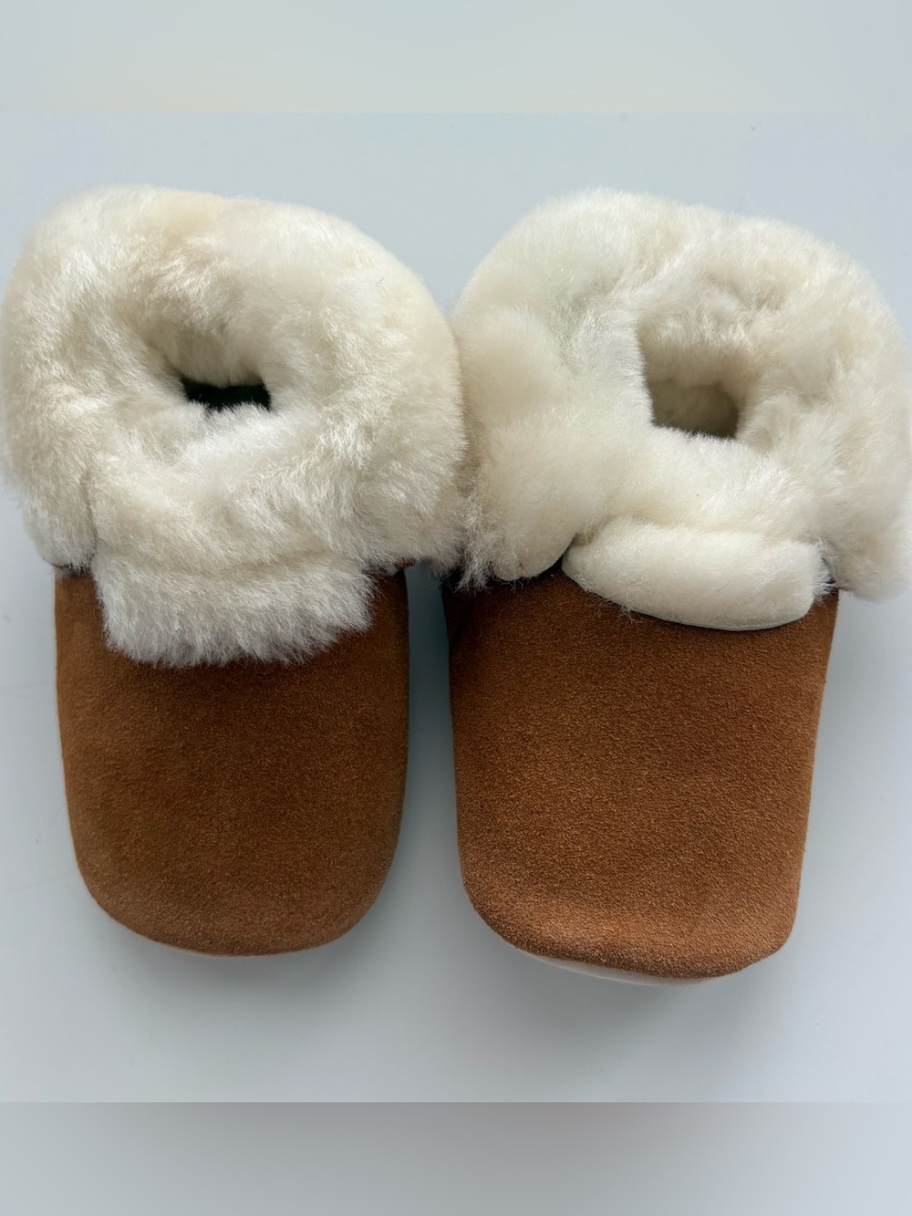 Hey Folks Mocs Size 3